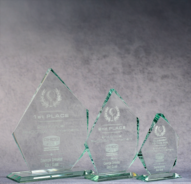 Jadegipfel mit Basis