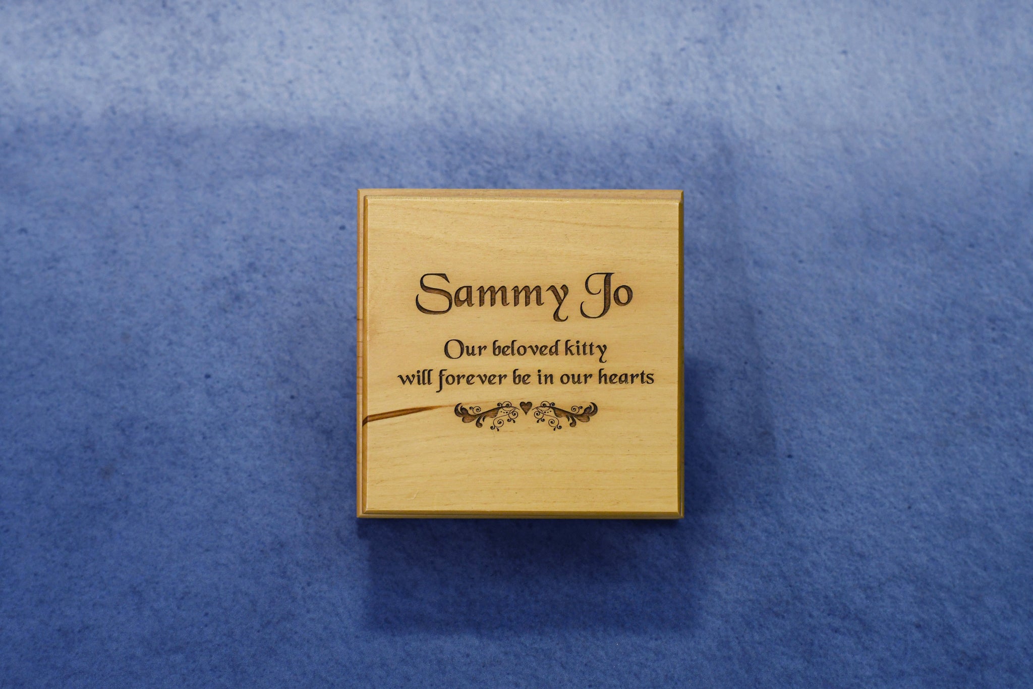 Pet Urns - Monarch Trophy Studio