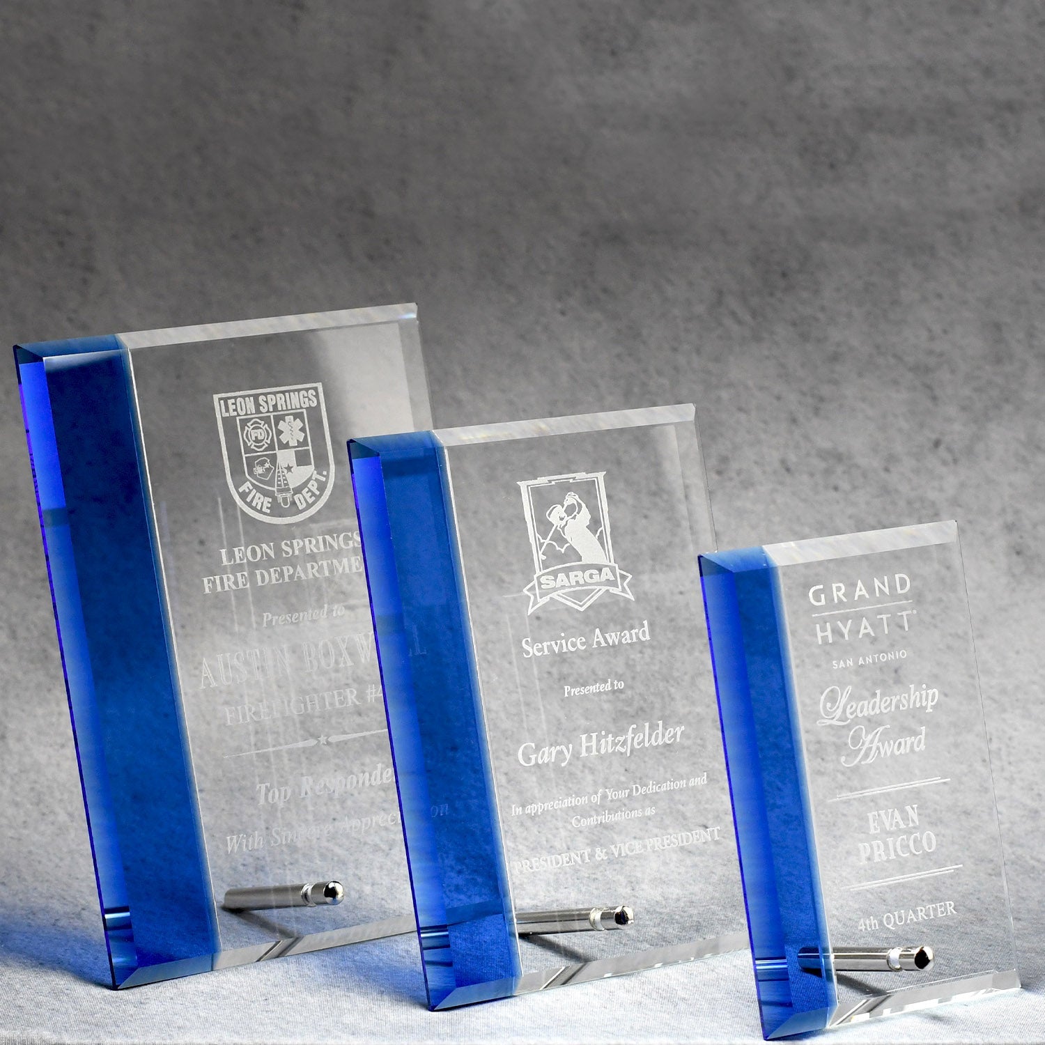 Economy Glass Plaque with Blue Accent - Monarch Trophy Studio