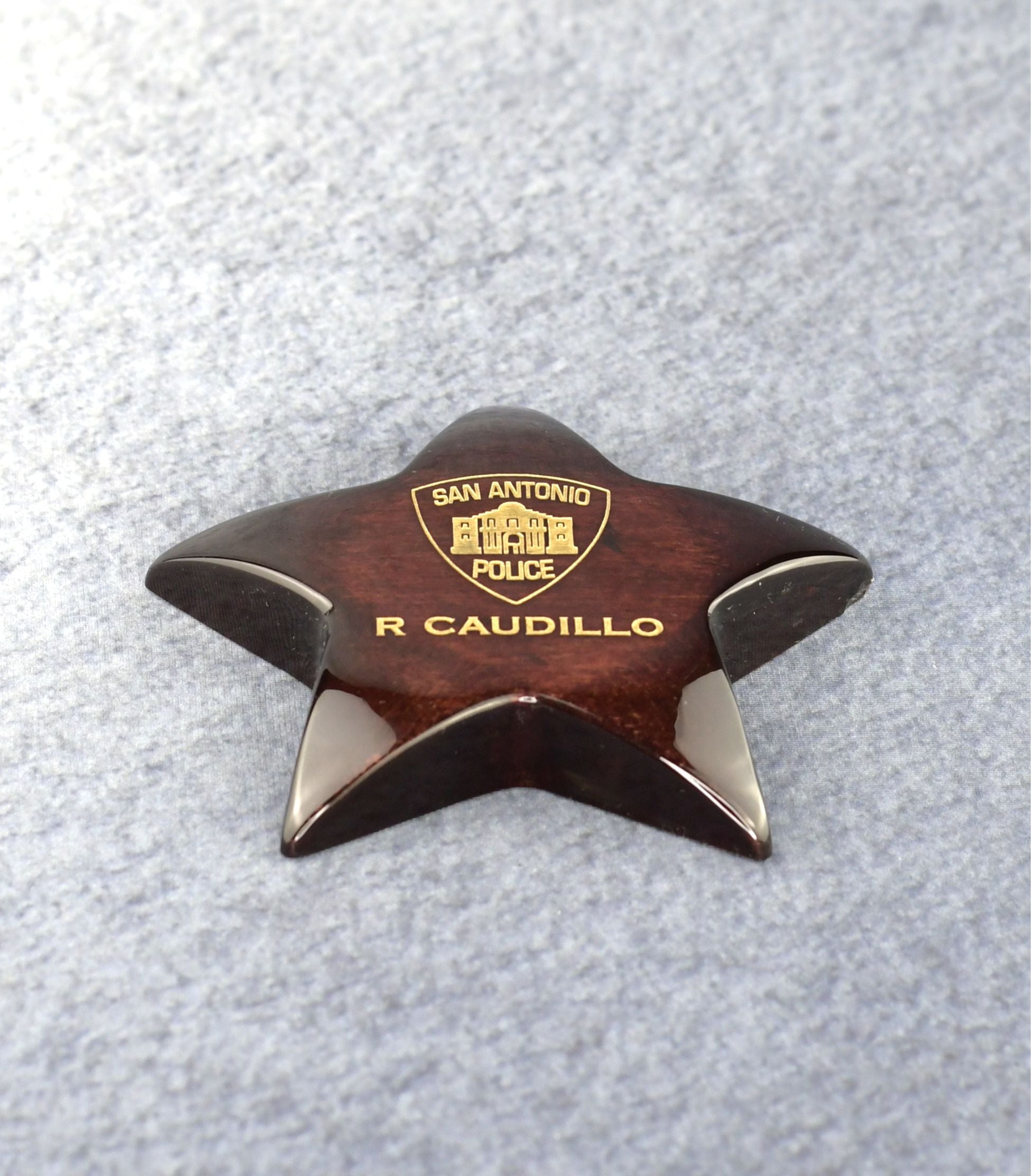 Star Performer Rosewood Paper Weight - Monarch Trophy Studio