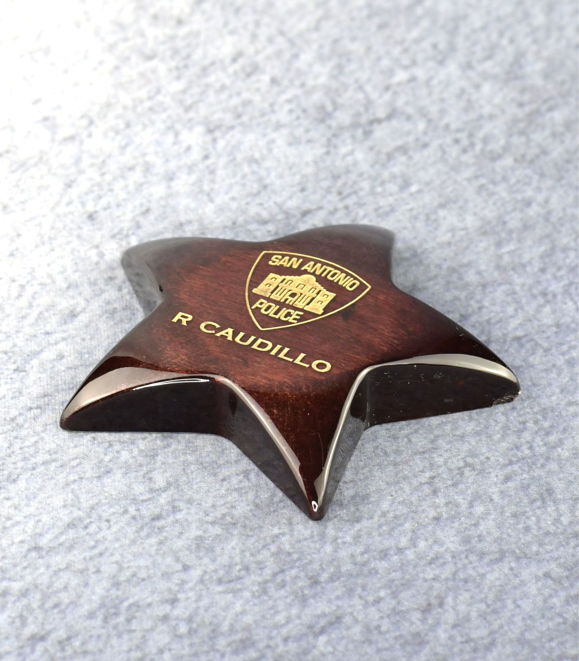 Star Performer Rosewood Paper Weight - Monarch Trophy Studio