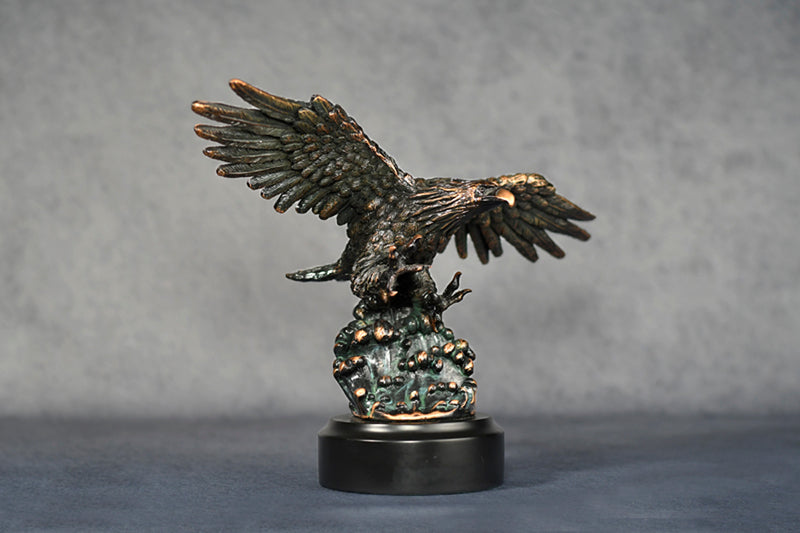 Bronze Eagle w/Green & Black Base - Monarch Trophy Studio