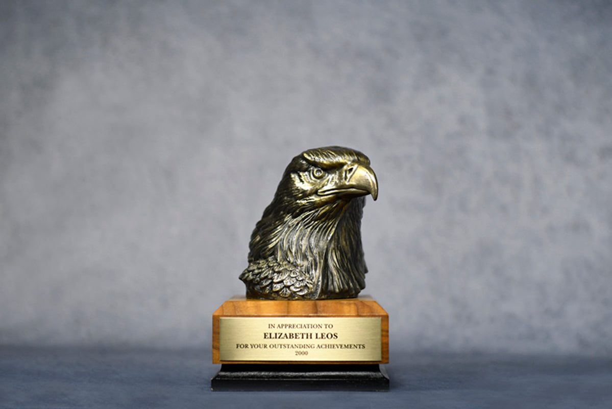 Eagle Head Statue - Monarch Trophy Studio