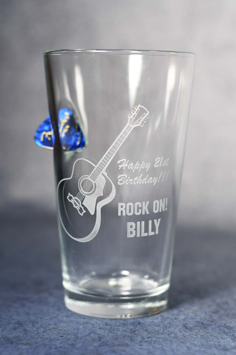 BenShot Guitar Pick Pint Glass 16oz