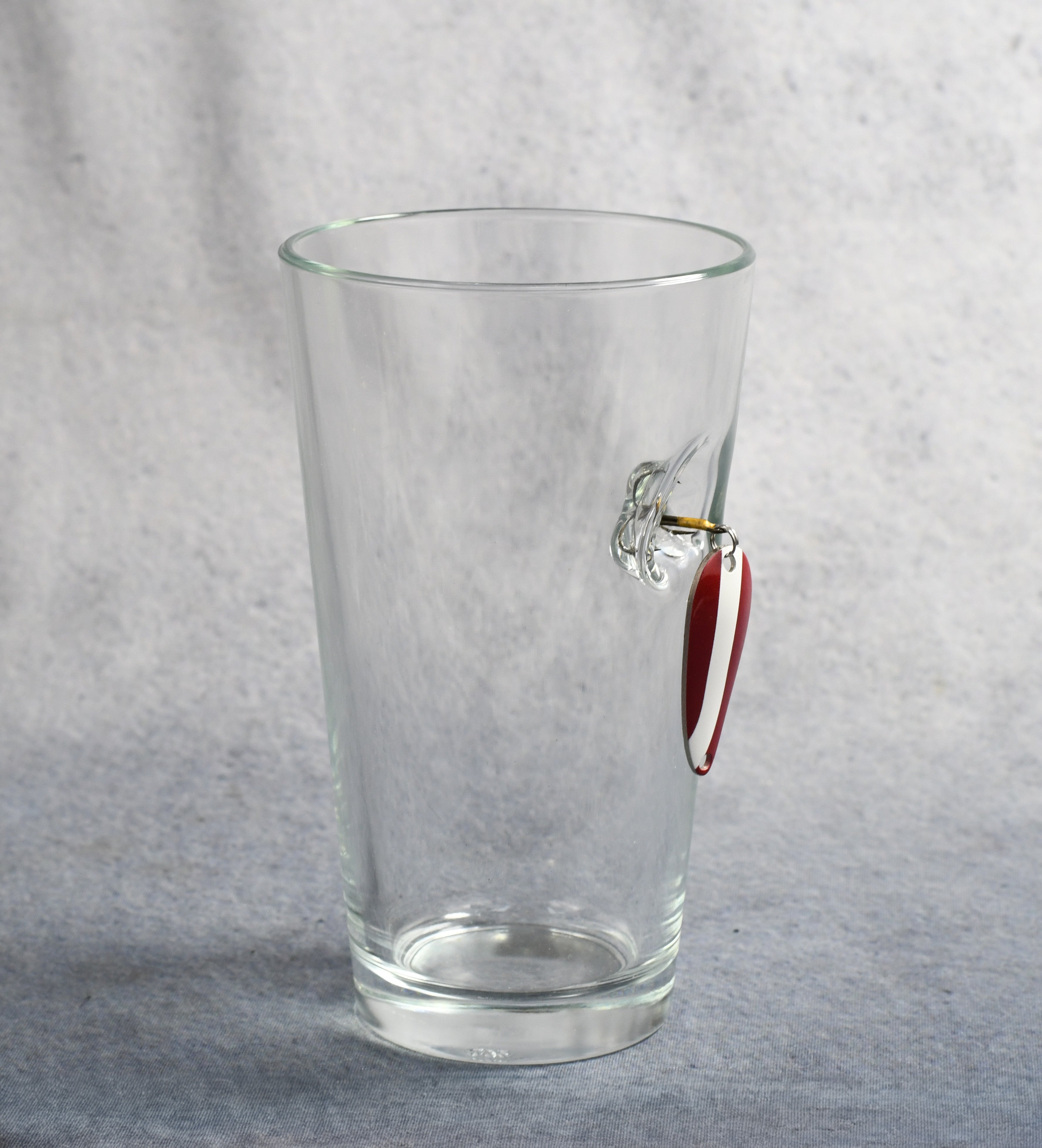 beer fishing lure BenShot 16oz Pint Glass
