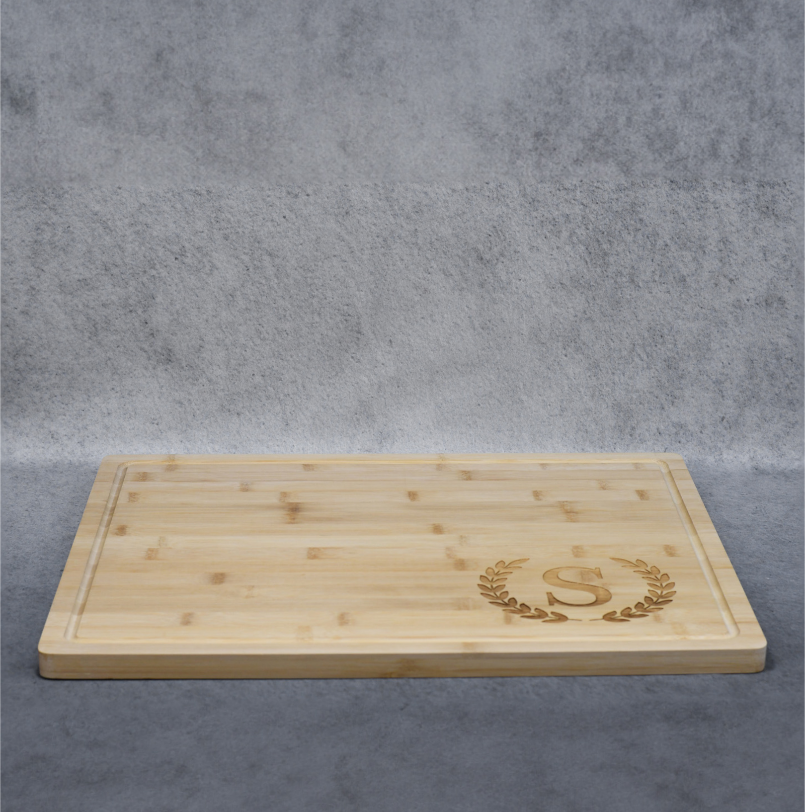 Grooved Edge Bamboo Cutting Board