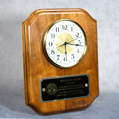 Clock Plaque 10.5x136 Scallop - Monarch Trophy Studio