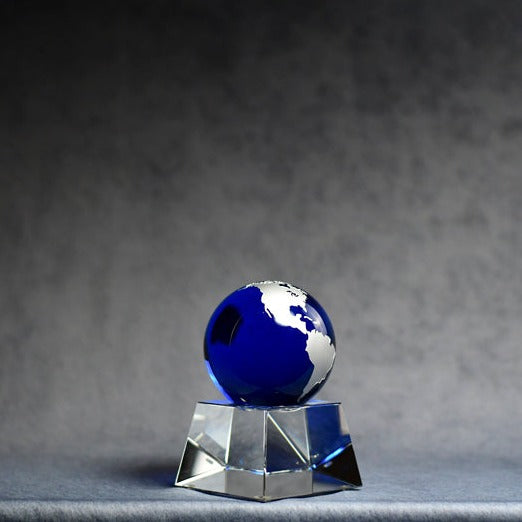 Globe Blue/Silver w/Base - Monarch Trophy Studio