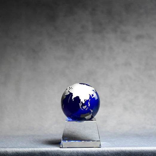 Globe Blue/Silver w/Base - Monarch Trophy Studio