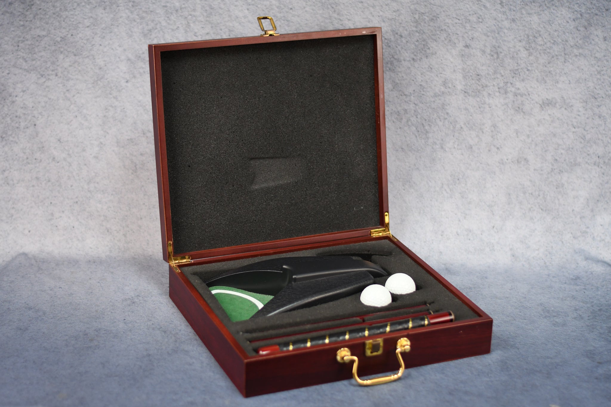 Executive Golf Set Rosewood - Monarch Trophy Studio