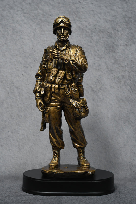 Military Solider Statue - Monarch Trophy Studio