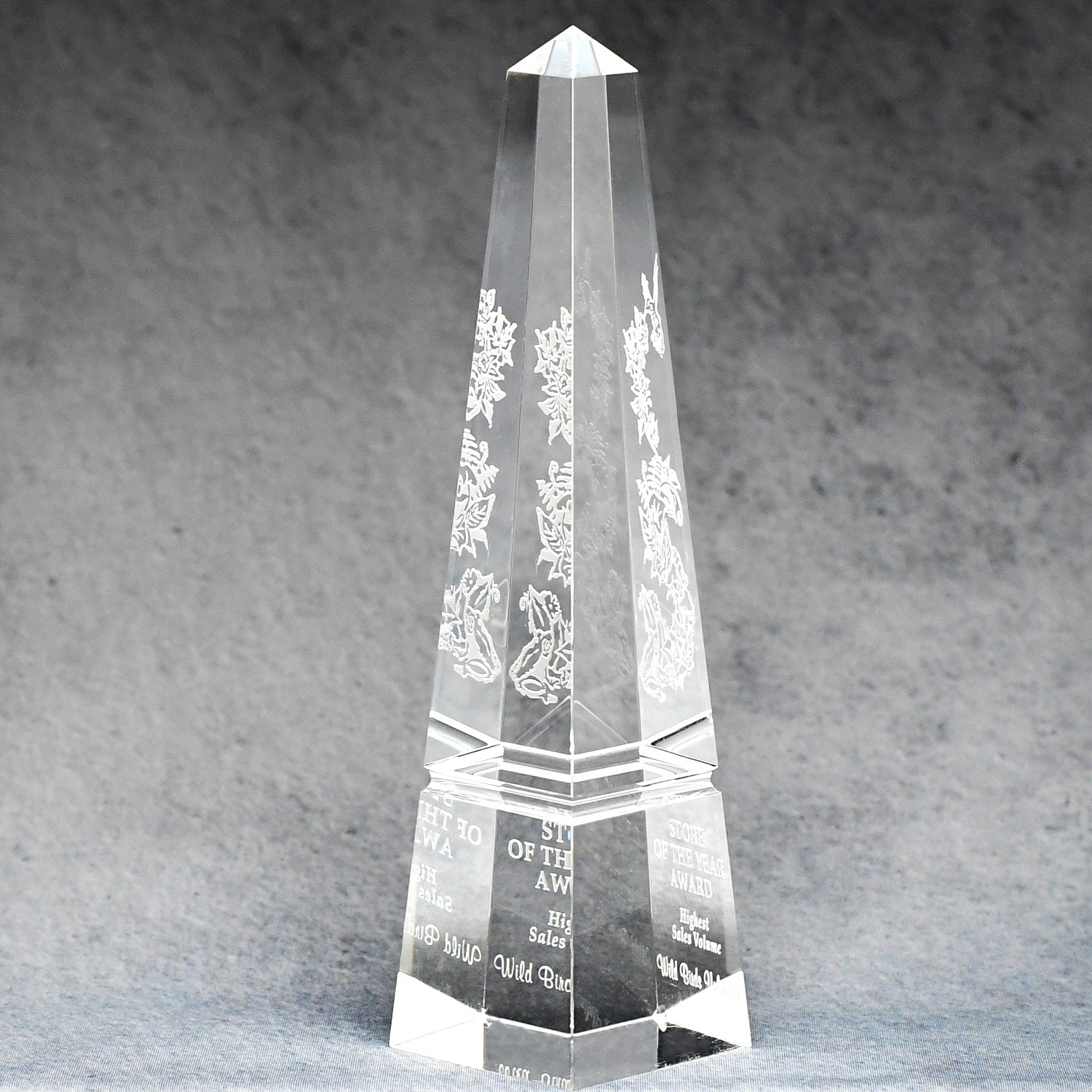 Optic Crystal Groove Obelisk - Monarch Trophy Studio