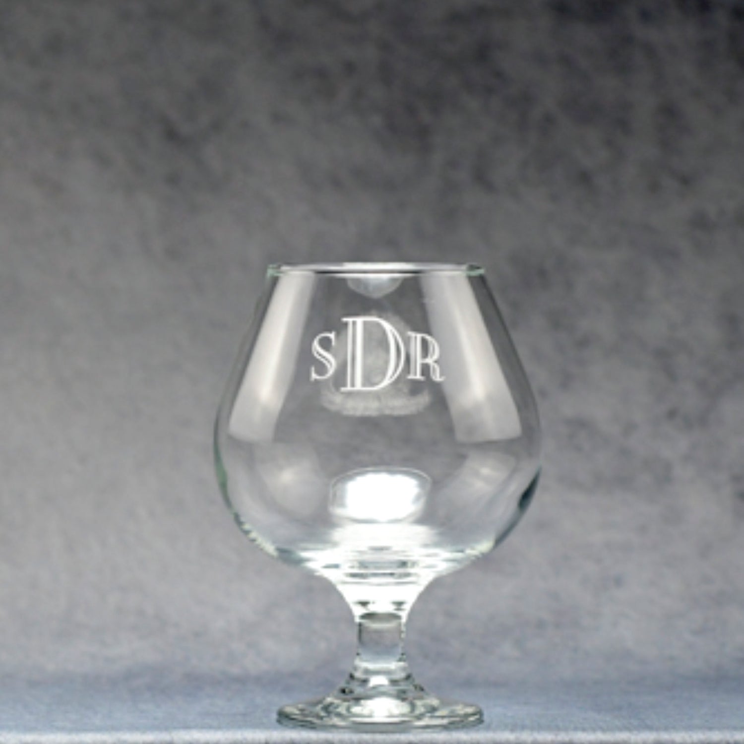 22oz Brandy Snifter Glass - Monarch Trophy Studio